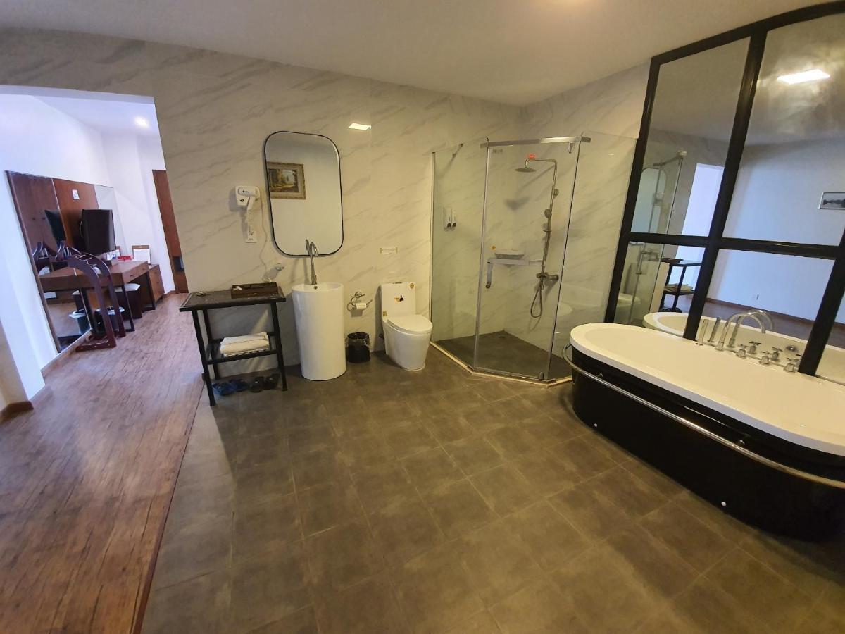 Liberty Hotel Hai Phong Bagian luar foto